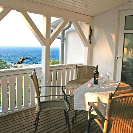 Koenigsstuhl Comfortable